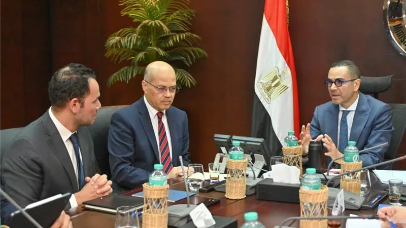 وزير الاستثمار: التوسع في الصناعات ذات القيمة المضافة على رأس أولويات الدولة