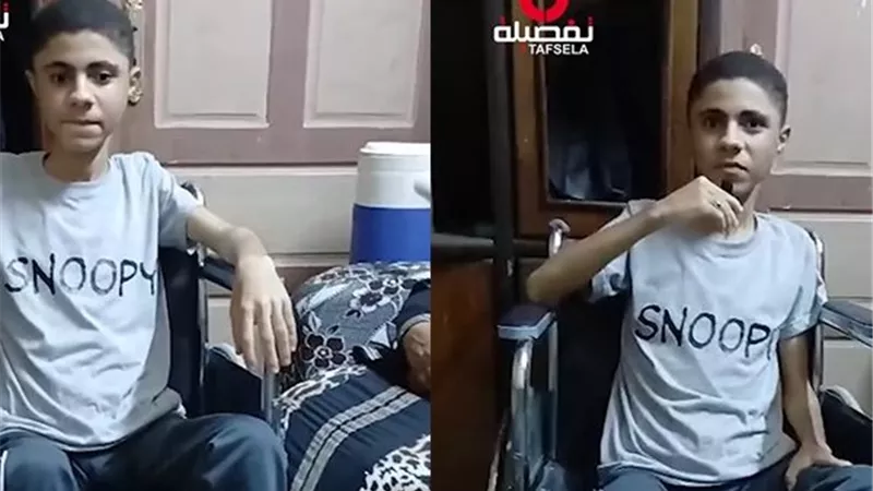 الإقالة وحدها لا تكفي.. محافظ المنيا يرفض مقابلة مريض «ضمور عضلات» على كرسي متحرك ( فيديو)