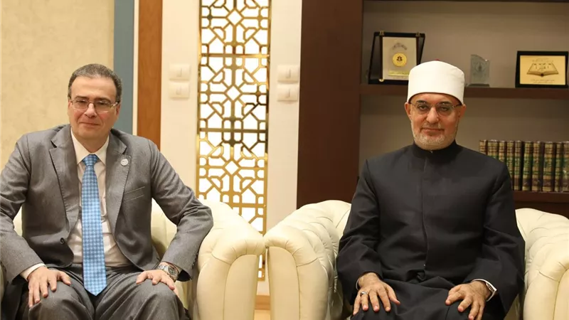  مفتي الجمهورية يستقبل رئيس الجهاز المركزي للتنظيم والإدارة لتطوير الأداء المؤسسي لدار الإفتاء