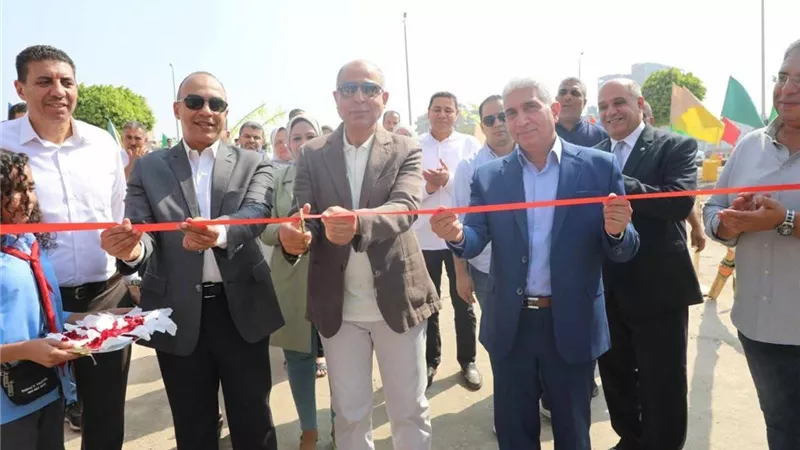 محافظ المنيا يفتتح مجمع المواقف المطوّر بتكلفة 11 مليون جنيه