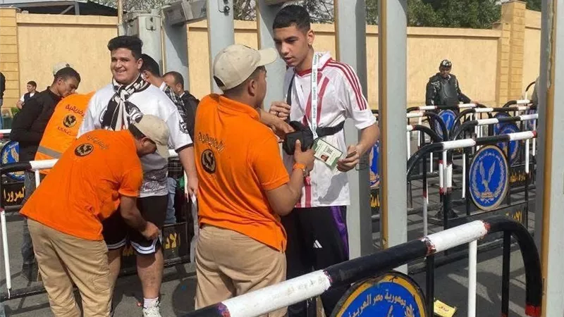 استعدادات أمنية مشددة لمباراة الزمالك وغزل المحلة اليوم في الدوري المصري
