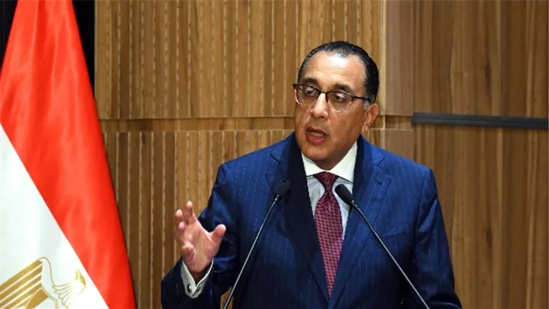 متابعة مستمرة لملف التقنين.. رئيس الوزراء يترأس اجتماع لجنة الكنائس