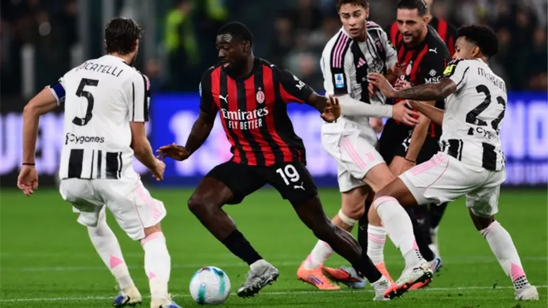 تعادل سلبي يحسم قمة يوفنتوس وميلان في الدوري الإيطالي