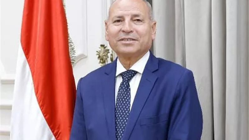 محافظ القاهرة يهنئ خالد العناني بفوزه مديرًا لليونسكو: إنجاز تاريخي يواكب نصر أكتوبر