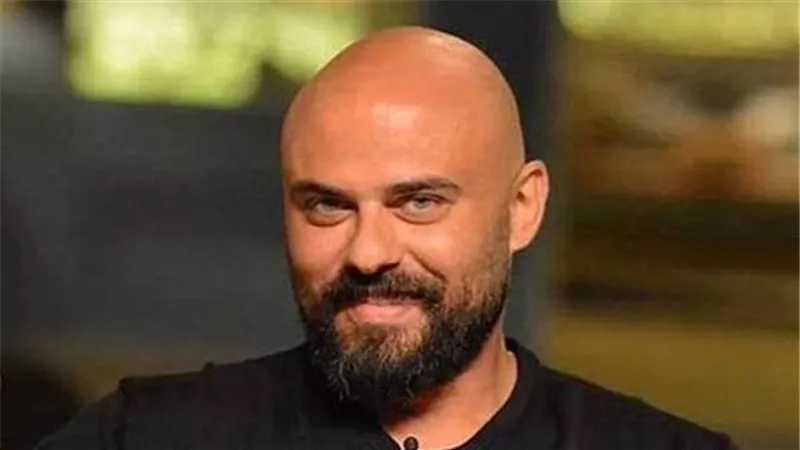 الفنان أحمد صلاح حسني مطالب بدفع تعويض مليون جنيه بسبب حادث تصادم  .. دعوي أمام المحكمة اليوم