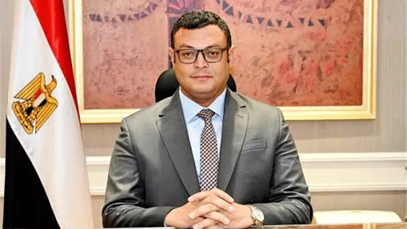 وزير الإسكان يُصدر 9 قرارات لإزالة التعديات ومخالفات البناء بالسادات وبني مزار الجديدة والساحل الشمالي