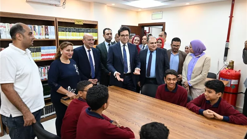 وزير الثقافة يفتتح قصر ثقافة حلوان بعد تطويره ضمن احتفالات أكتوبر