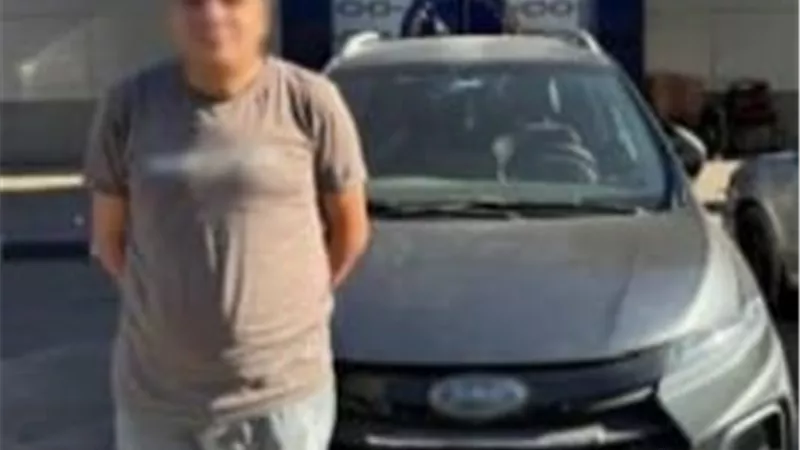حبس سائق بشركة توصيل لاتهامه بارتكاب فعل فاضح أمام راكبة في النزهة