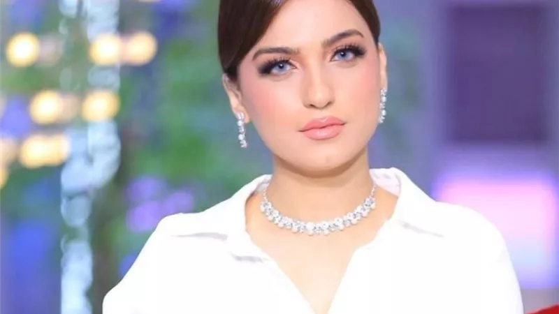«الزم حدودك وخليك شريف».. القصة الكاملة لهجوم ياسمين عز على محمد صبحي