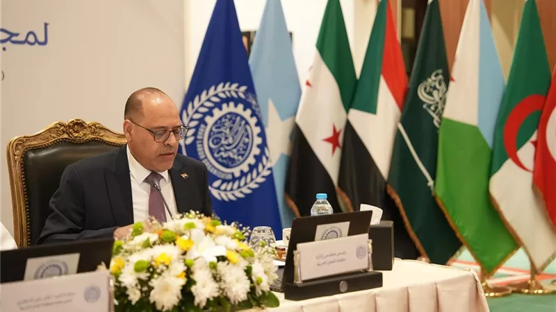 بالإجماع.. انتخاب محمد جبران رئيسًا لمجلس إدارة منظمة العمل العربية لعام 2026