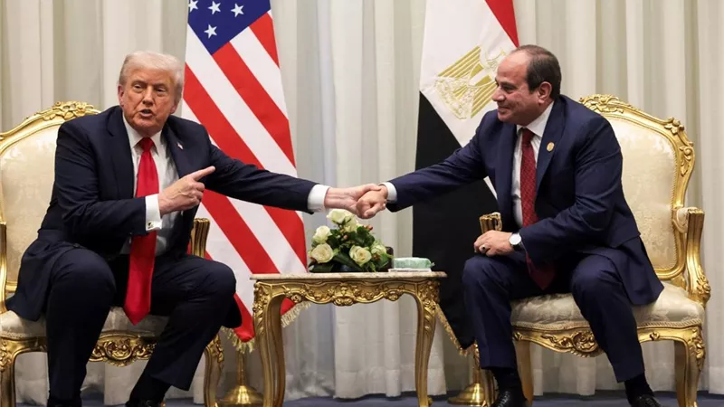 ترامب: السيسي زعيم قوي.. ومصر لعبت دورًا حاسمًا في إنهاء حرب غزة