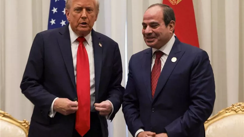 السيسي يشدد على أهمية التنفيذ الكامل للمرحلة الثانية من خطة الرئيس ترامب 
