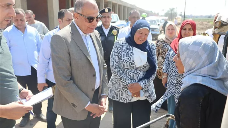 محافظ المنيا: السوق الحضاري ببني مزار نقلة نوعية لتنظيم التجارة والقضاء على العشوائيات