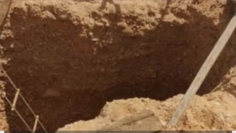 مصرع عامل تحت أنقاض بئر رملي أثناء الحفر في سمالوط بالمنيا