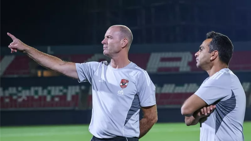 364 مليون.. ورطة في الأهلي بسبب توروب 