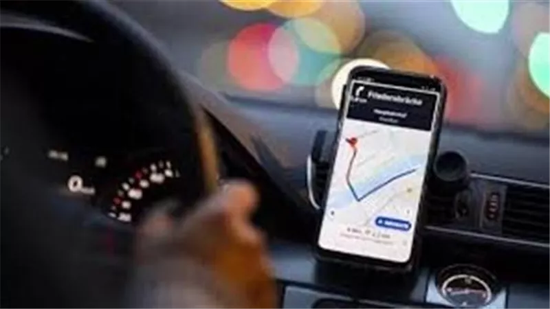 ضبط سائق تابع لشركة توصيل شهيرة بتهمة التعدي على ربة منزل بالدقي