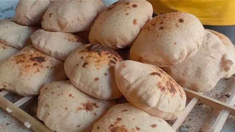 مصير أسعار الخبز السياحي.. وزارة التموين وشعبة المخابز يحسمان الملف غدًا