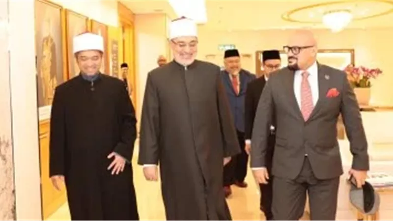 مفتي الجمهورية يصل ماليزيا في زيارة رسمية لتعزيز التعاون الديني