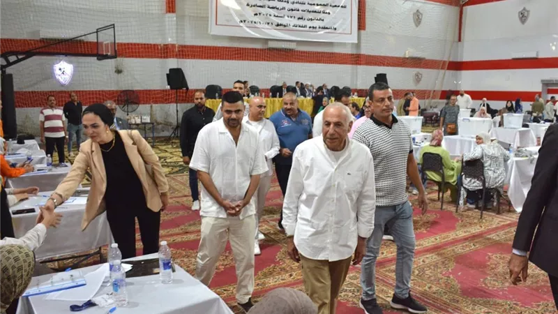 حسين لبيب يصوت على عمومية الزمالك 