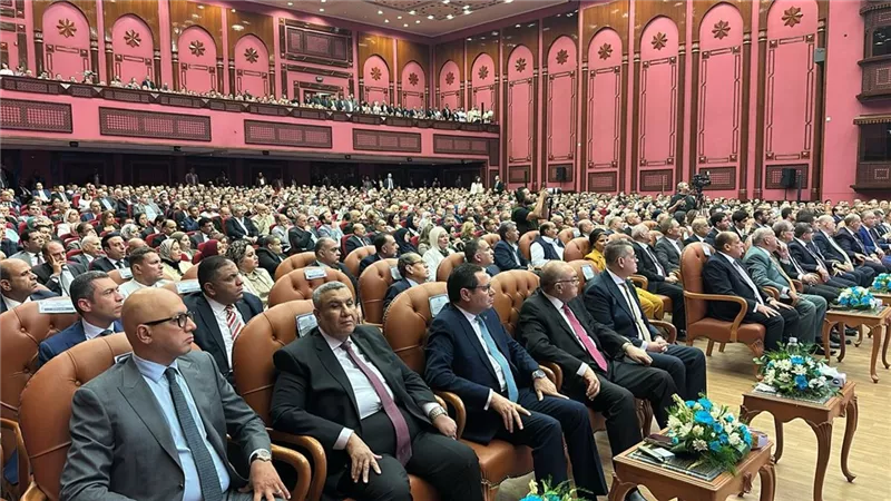 «مستقبل وطن» يلتقي كوادره وقياداته على مستوى الجمهورية في لقاءٍ تنظيميٍ حاشد ( صور)