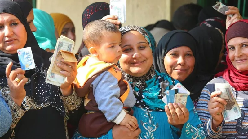 لمدة 4 أشهر.. صرف الدفعة الثانية من المساعدة الإضافية لأسر 