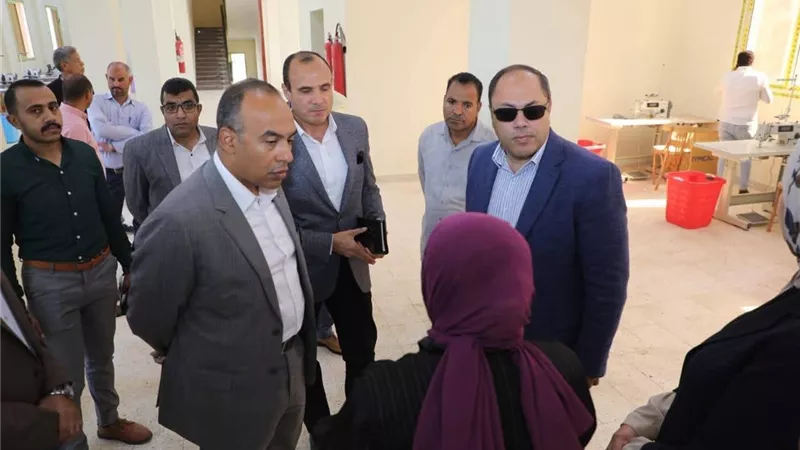 نائب المحافظ ورئيس هيئة تنمية الصعيد يتفقدان المشروعات التنموية بالعدوة وشرق النيل
