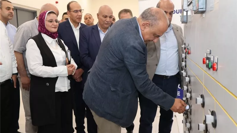 24 مليار جنيه استثمارات في سيناء.. وزير الكهرباء يكشف تفاصيل مشروع عيون موسى