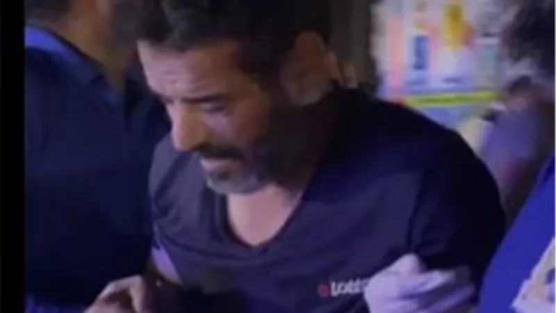 صرخات المصابين تهز موقع حادث طريق السويس.. والإنقاذ يسابق الزمن لإخلائهم