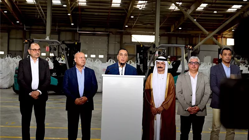 رئيس الوزراء: تطوير البنية التحتية جذب كبرى الشركات العالمية لمصر