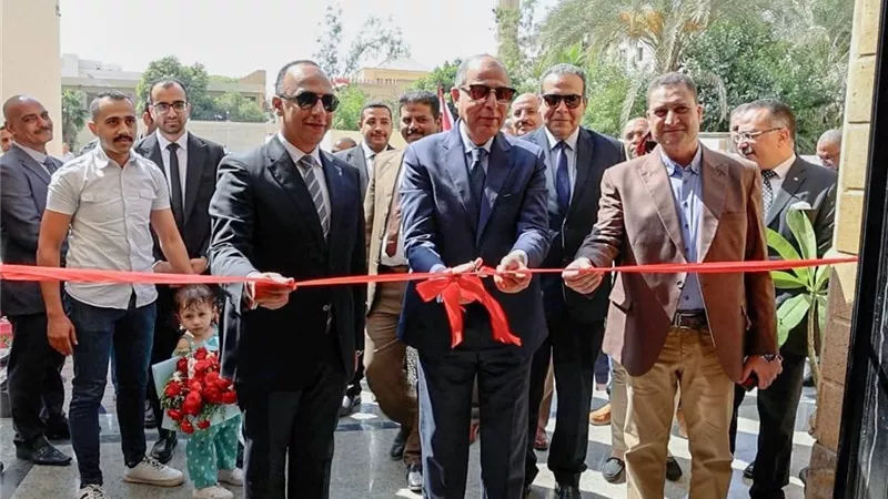 محافظ المنيا يشيد بإنجاز ملف التقنين ويثمن دور مجمع الذكاء المكاني المتقدم