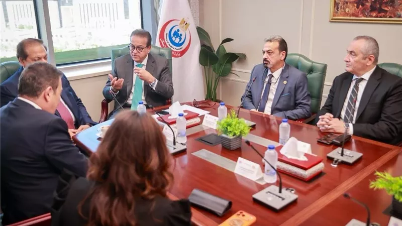 وزير الصحة يشهد توقيع مذكرة تفاهم مع «ميديافا» لتطوير التركيبات الدوائية والتغذية العلاجية