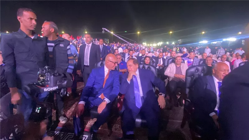 بحضور موسع من الأحزاب.. انطلاق المؤتمر الجماهيري للقائمة الوطنية بالجيزة