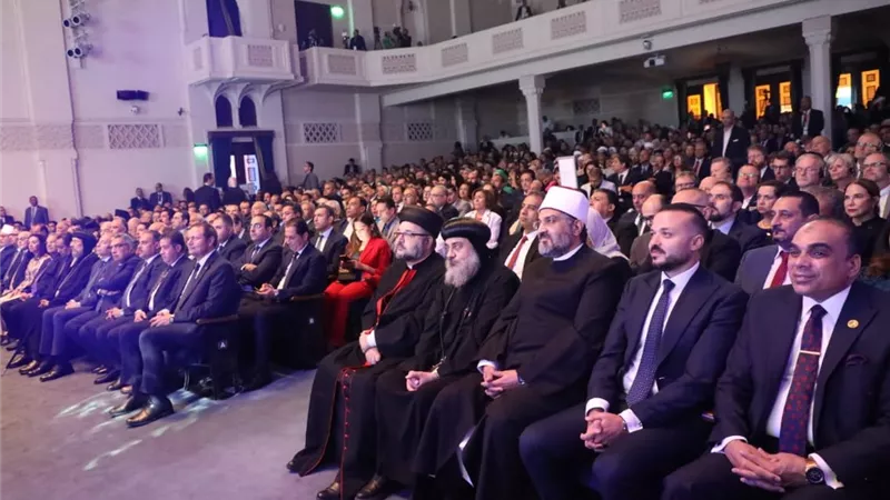 محافظ القاهرة يشهد احتفال الهيئة القبطية الإنجيلية بمرور 75 عامًا على تأسيسها