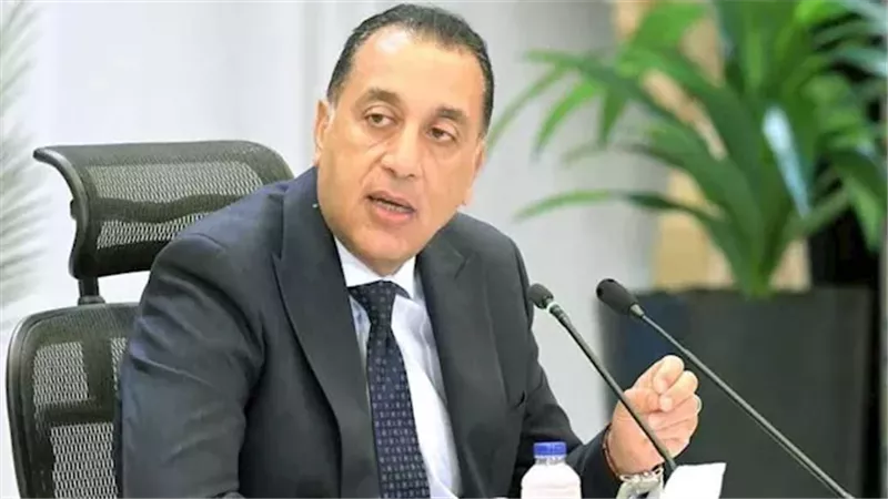 مدبولي: تطوير البنية الصحية أولوية لتحسين جودة حياة المواطن