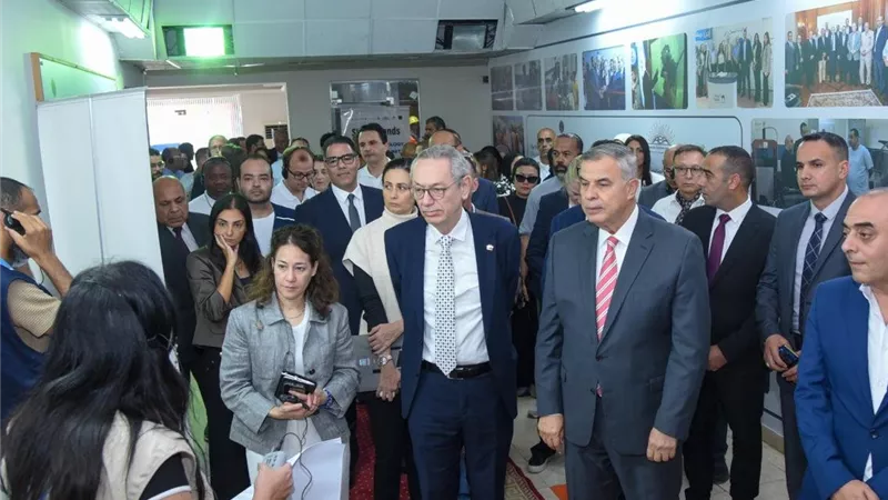 محافظ الإسكندرية يستقبل وفد الأمم المتحدة ويؤكد: مصر تتبنى نهجًا إنسانيًا شاملًا لدعم اللاجئين