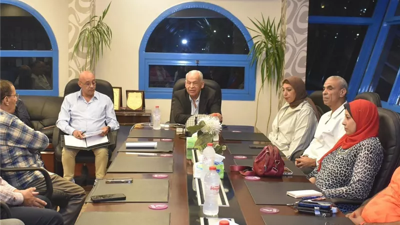 تفاصيل اجتماع رئيس نادي سموحة مع المديرين الإداريين.. ما القصة؟