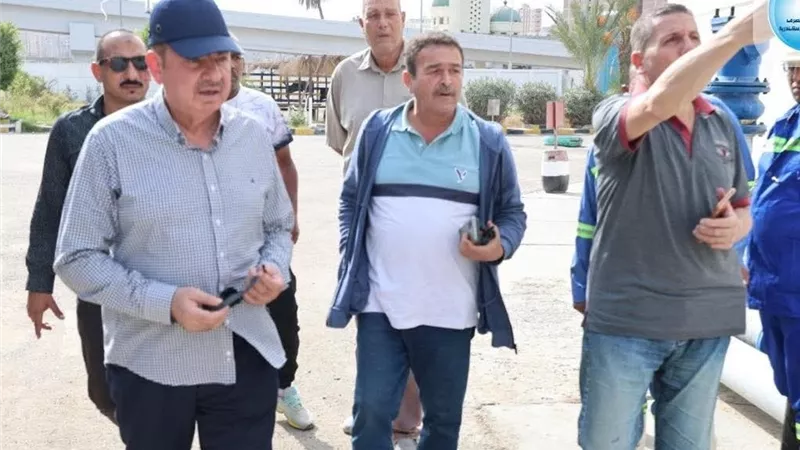 رئيس الصرف الصحي بالإسكندرية يتفقد محطة رفع الرأس السوداء