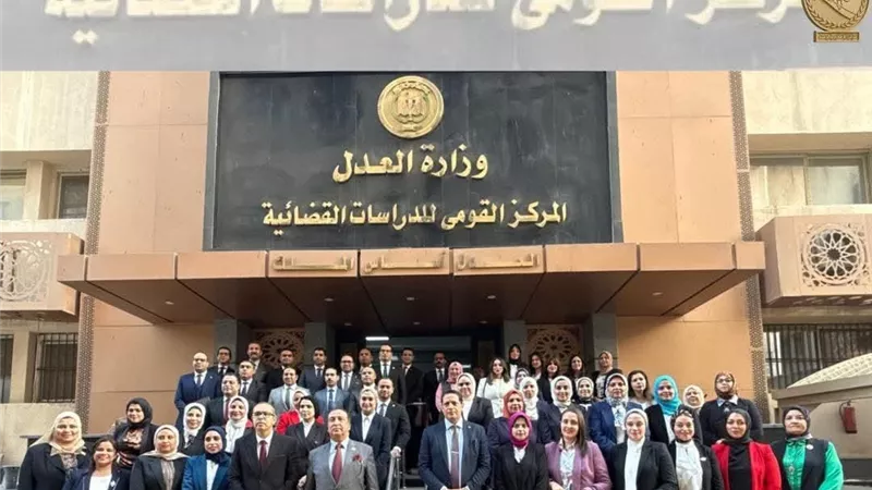 اختتام برنامج مكافحة الكسب غير المشروع وغسل الأموال بين «النيابة الإدارية» و«العدل»