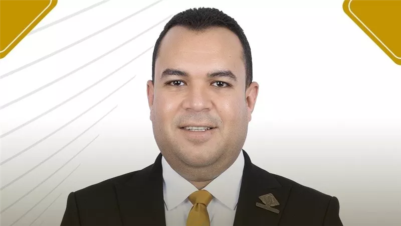 أحمد عصام الدين: المواطن شريك في صناعة القرار وكرامته الاقتصادية أساس وعيه السياسي