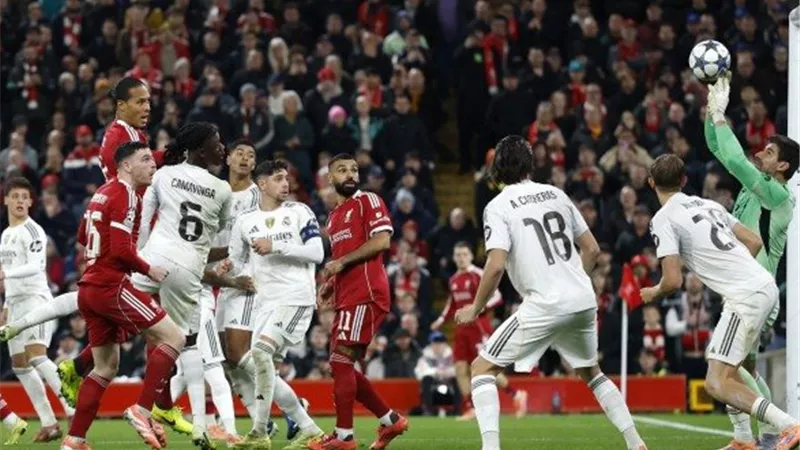 ليفربول يحقق فوزًا ثمينًا على ريال مدريد في دوري الأبطال