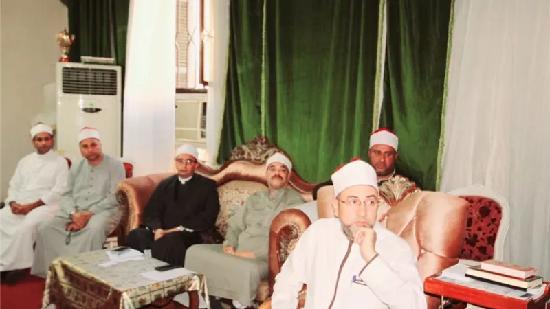 اجتماع موسع لقيادات أوقاف الإسكندرية مع الائمة ومديرى الإدارات 