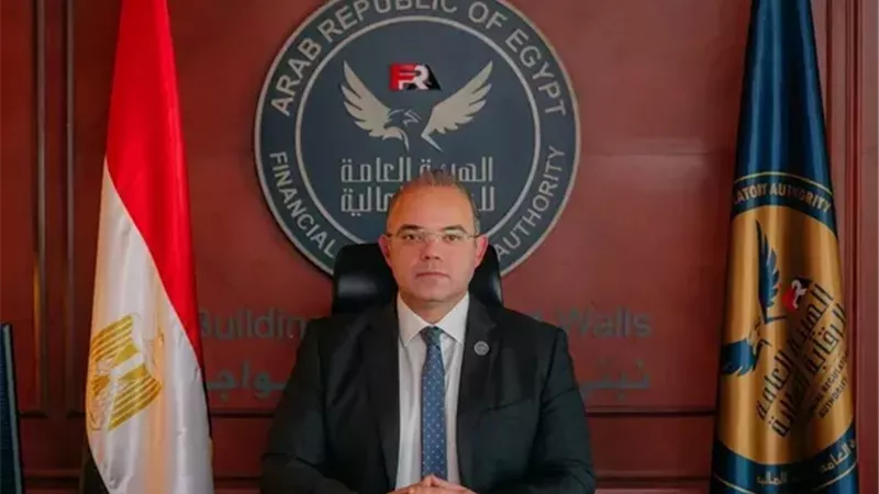 رئيس الوزراء يُصدر النسخة المُحدثة من معايير المراجعة المصرية المُقترحة من هيئة الرقابة المالية 