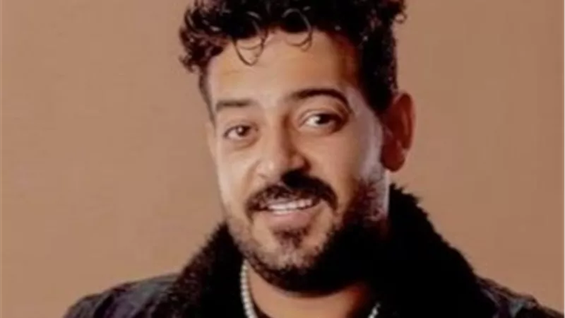 مصرع 3 أشخاص وإصابة 7 بينهم المطرب إسماعيل الليثي في حادث تصادم مروع بالمنيا (صور)