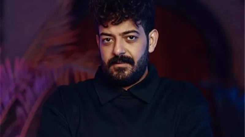 مراته حالتها صعبة.. تأجيل عزاء إسماعيل الليثي بسبب انهيار زوجته وأسرته 