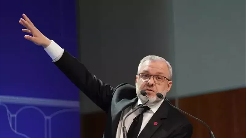 إيقاف وزير العدل الأوكراني عن العمل على خلفية فضيحة فساد بـ100 مليون دولار