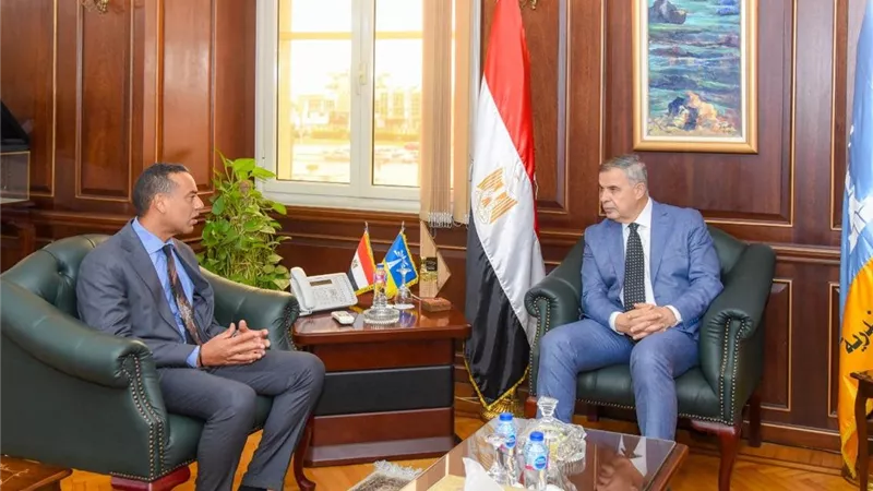 محافظ الإسكندرية يستقبل وفد برنامج الأمم المتحدة للمستوطنات البشرية