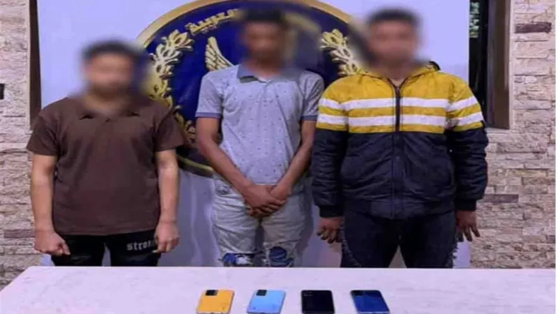 ضبط 4 لصوص بينهم سيدة سرقوا ذهب وهواتف ومتاجر بالقاهرة
