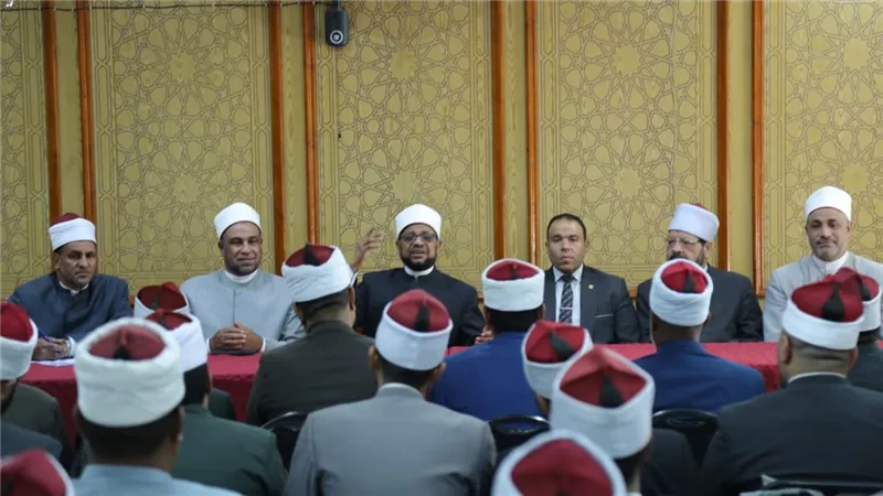 في جولة موسعة بأسيوط.. أمين البحوث الإسلامية يتابع خطط تطوير الأداء الدعوي