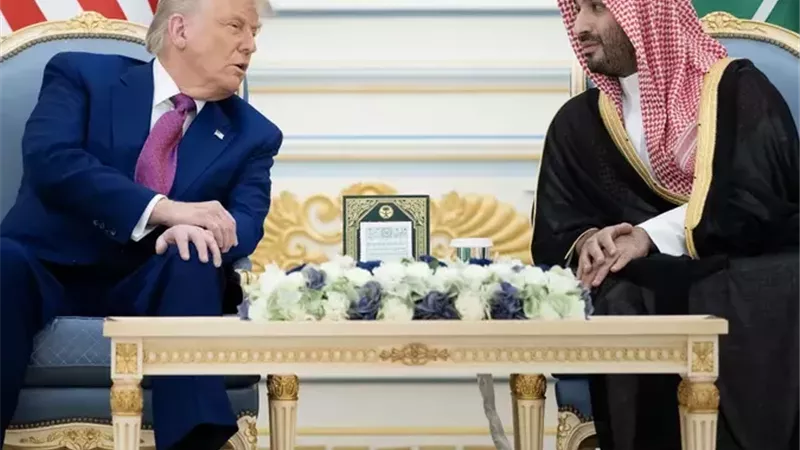 ترامب: سنبيع طائرات إف-35 للسعودية
