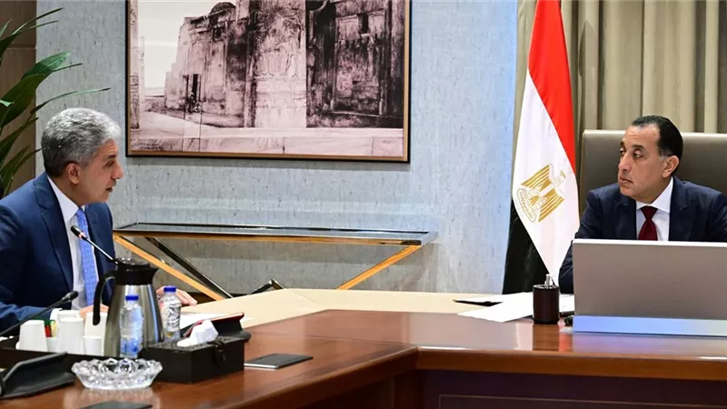 مدبولي يتابع تطوير قطاع السياحة مع التركيز على المتحف المصري الكبير والجذب السياحي